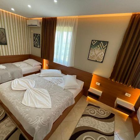 Hotel Emigranti Шкодер Экстерьер фото