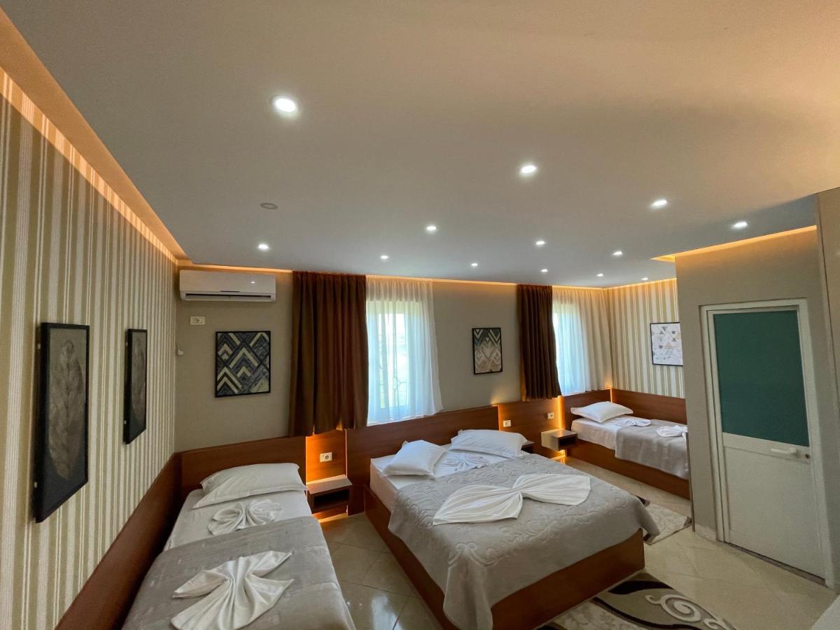 Hotel Emigranti Шкодер Экстерьер фото