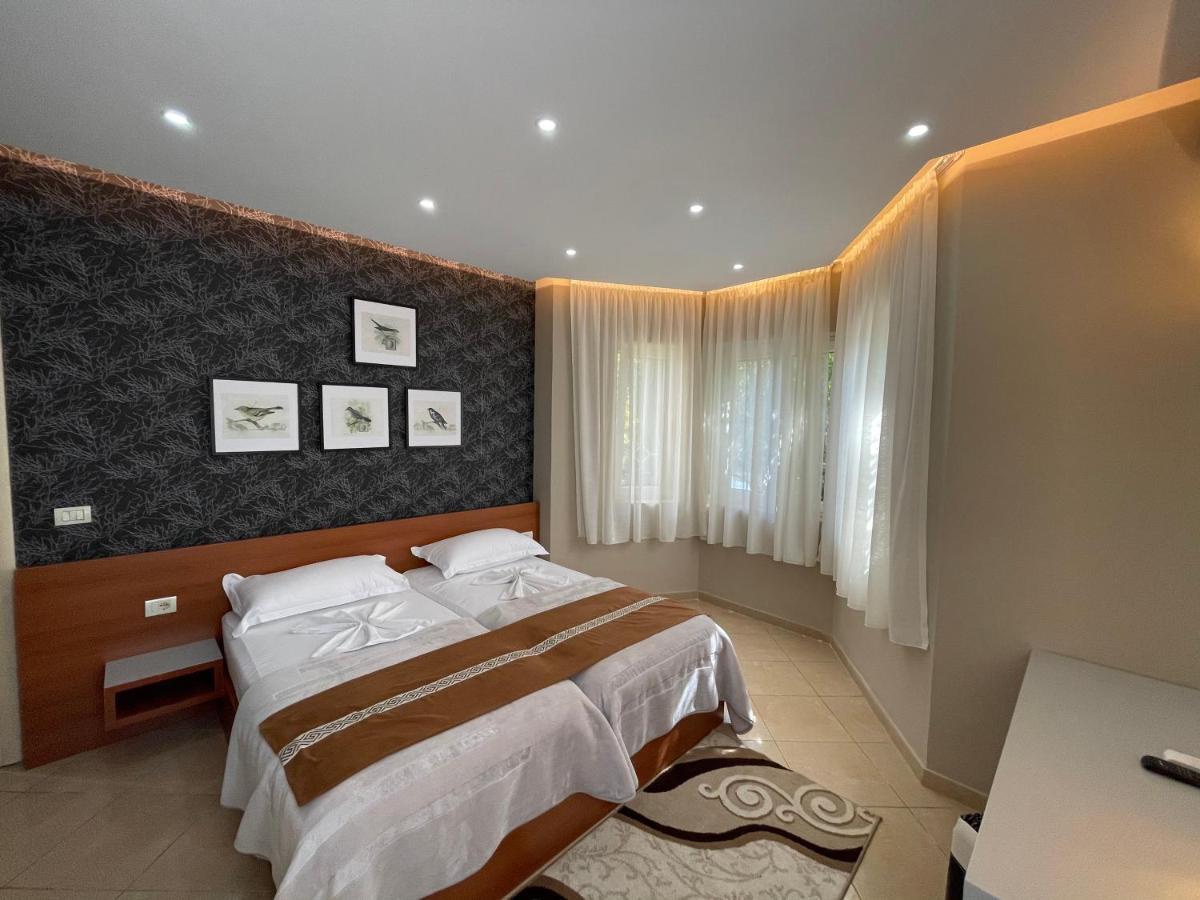 Hotel Emigranti Шкодер Экстерьер фото