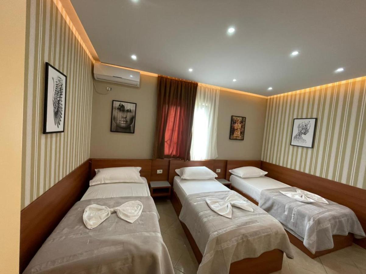 Hotel Emigranti Шкодер Экстерьер фото