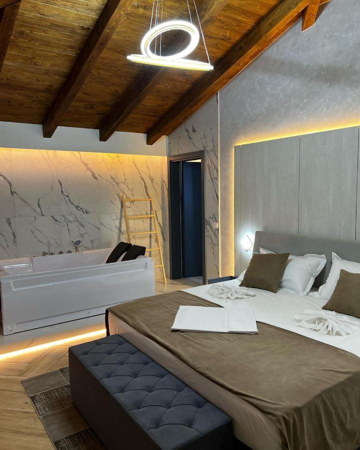 Hotel Emigranti Шкодер Экстерьер фото