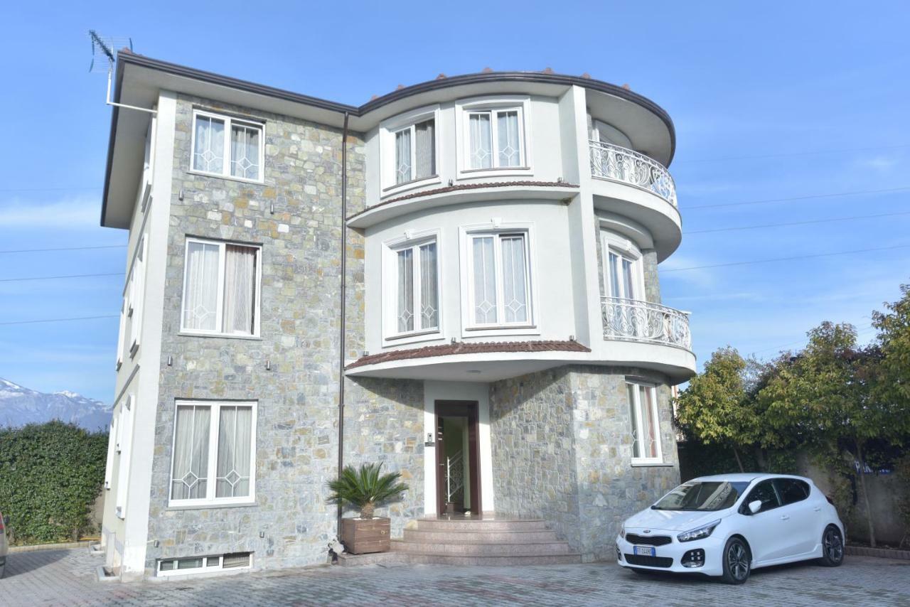 Hotel Emigranti Шкодер Экстерьер фото
