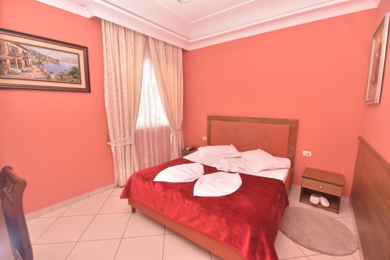 Hotel Emigranti Шкодер Экстерьер фото